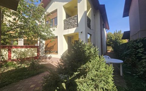 Casă cu 4 camere de vânzare în Sud, Ploiești
