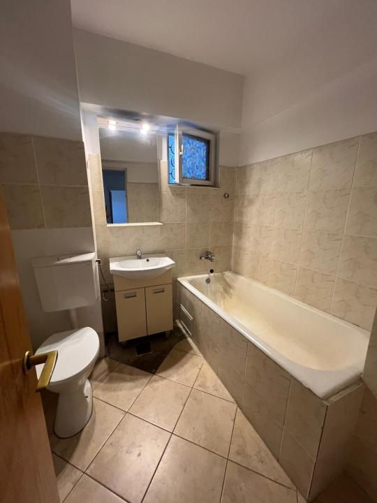 Apartament cu 2 camere de vânzare în Unirii, București – fotografia 6 din 27
