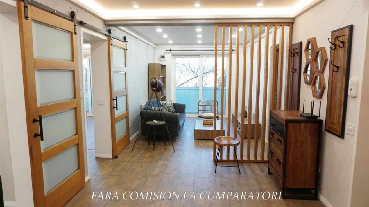 Apartament cu 4 camere de vânzare în Central, Râmnicu Vâlcea – fotografia 2 din 28