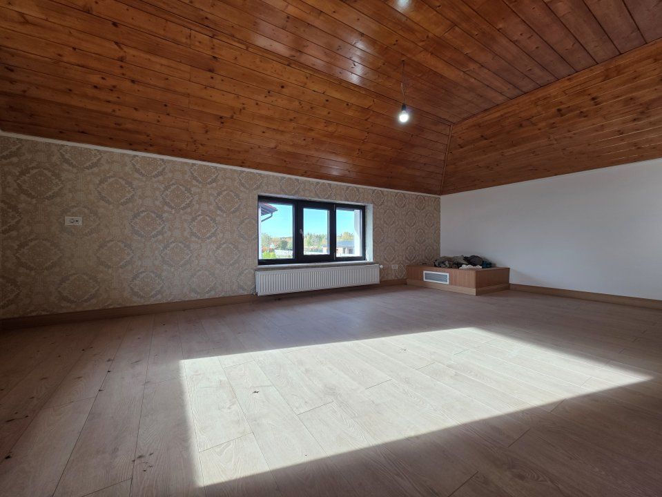 Casă cu 8 camere de vânzare în Snagov – fotografia 24 din 26