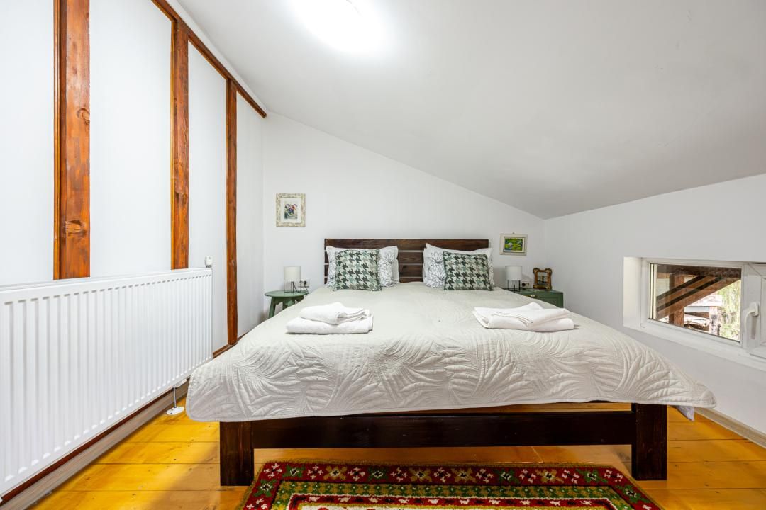 Casă cu 7 camere de vânzare în Central, Bran – fotografia 23 din 38