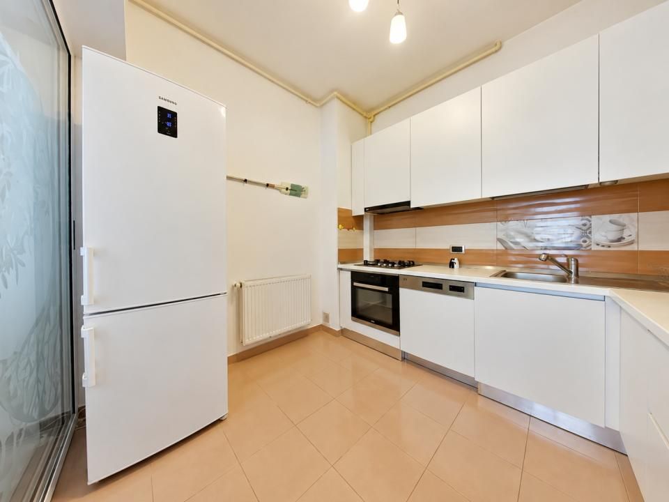 Apartament cu 3 camere de închiriat în Tractorul, Brașov – fotografia 5 din 15