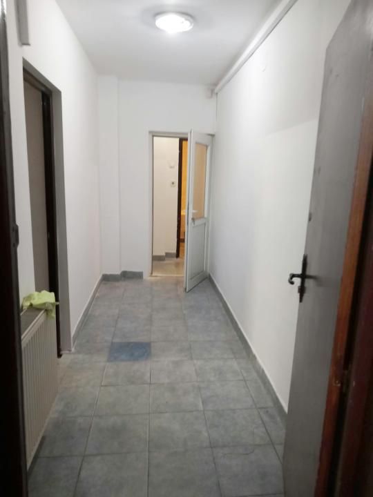 Apartament cu 2 camere de închiriat în P-ta Alba Iulia, București – fotografia 4 din 5