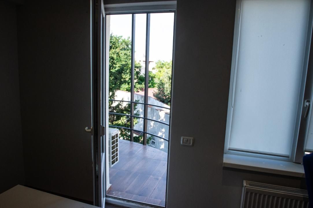 Spațiu de birouri cu 3 camere de închiriat în Casa de Cultura, Constanța – fotografia 5 din 20