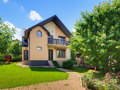 Casă cu 4 camere de vânzare în Horpaz – fotografia 3 din 31