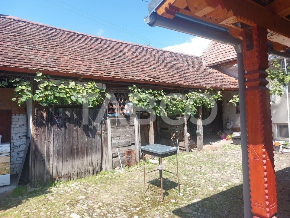 Casă cu 4 camere de vânzare în Cisnădie – fotografia 24 din 25