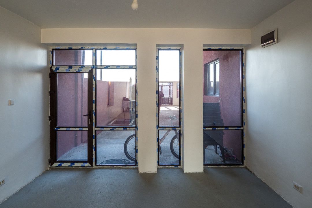 Casă cu 8 camere de vânzare în Est, Voluntari – fotografia 37 din 65
