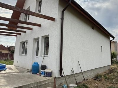 Casă cu 4 camere de vânzare în Sannicoara – fotografia 2 din 18