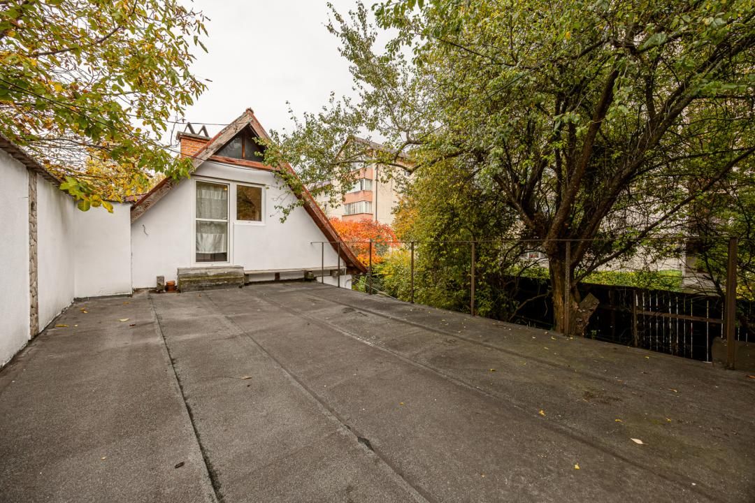 Casă cu 5 camere de vânzare în Noua, Brașov – fotografia 18 din 27