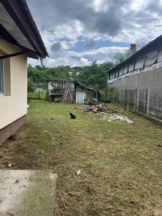 Casă cu 3 camere de vânzare în Periferie, Pucioasa – fotografia 20 din 20