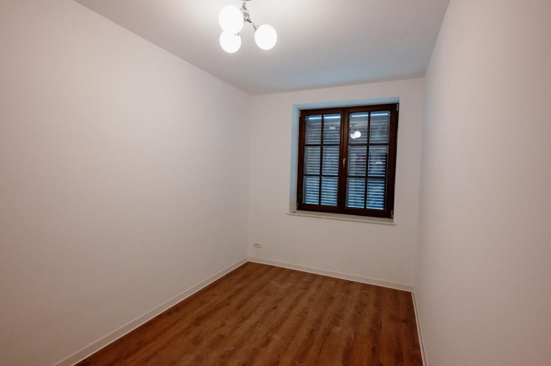 Casă cu 4 camere de vânzare în Central, Ștefănești – fotografia 29 din 64