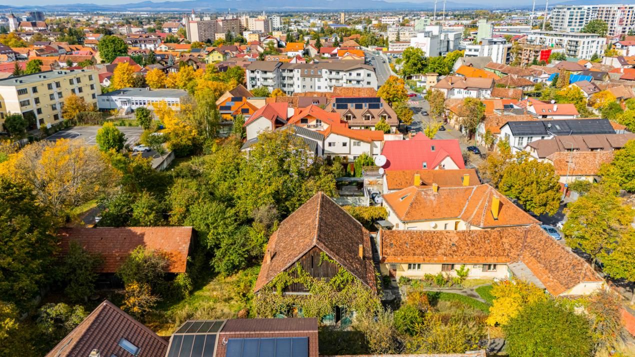 Casă cu 6 camere de vânzare în Brasovul Vechi, Brașov – fotografia 2 din 34