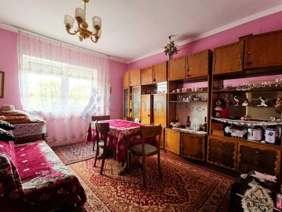 Casă cu 3 camere de vânzare în Central, Tileagd – fotografia 6 din 12