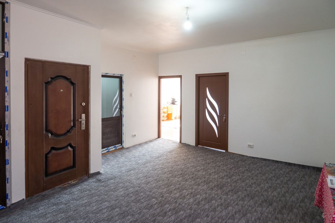 Casă cu 8 camere de vânzare în Est, Voluntari – fotografia 5 din 65