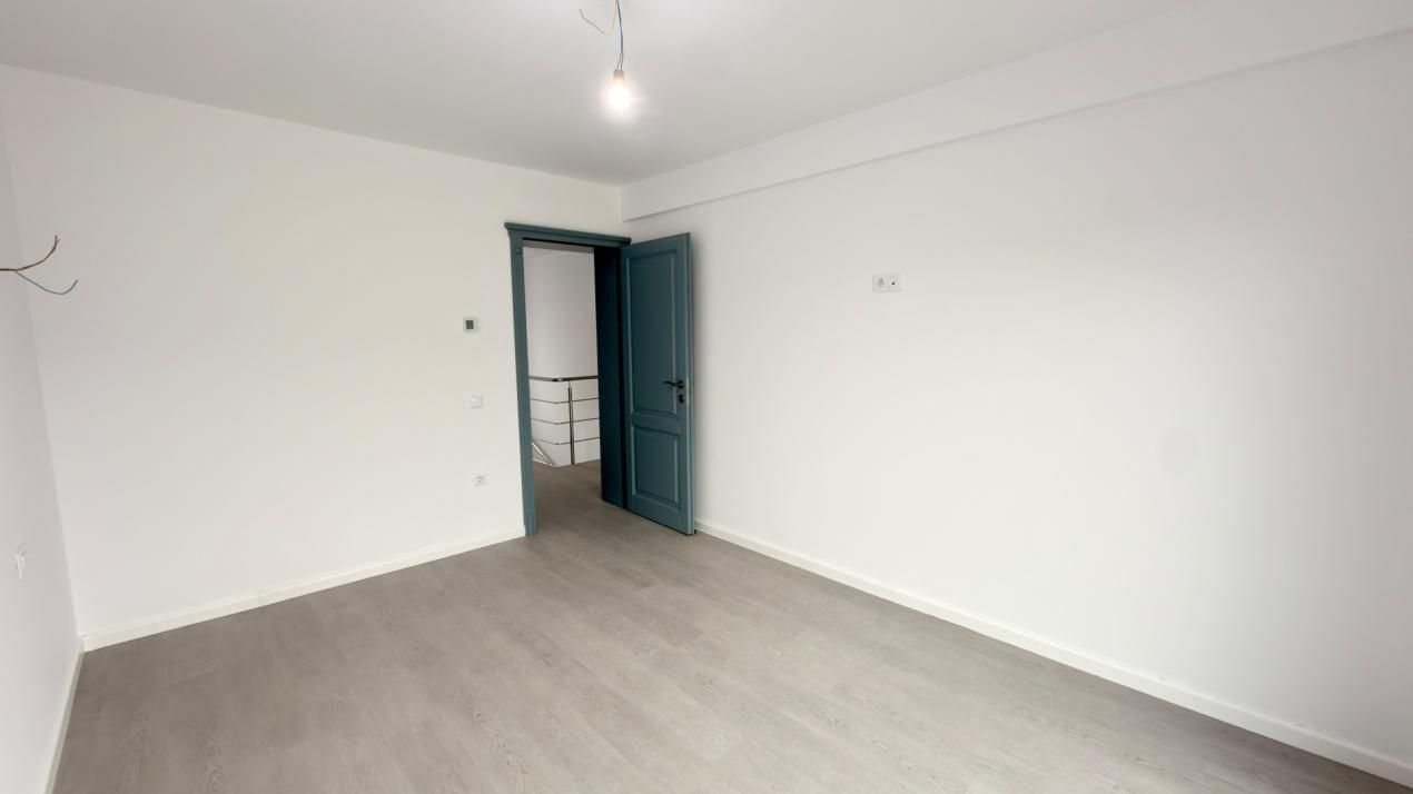 Casă cu 4 camere de vânzare în Sud-Vest, Cisnadioara – fotografia 11 din 25