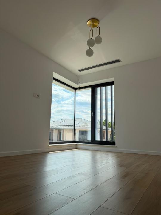 Casă cu 5 camere de vânzare în Tunari – fotografia 20 din 36