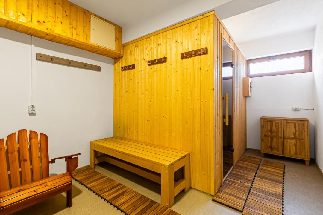 Hotel / pensiune cu 17 camere de vânzare în Sambata de Jos – fotografia 16 din 29