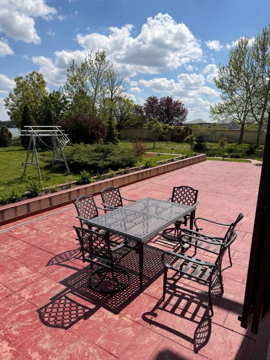 Casă cu 13 camere de vânzare în Exterior Est, Crevedia – fotografia 54 din 54