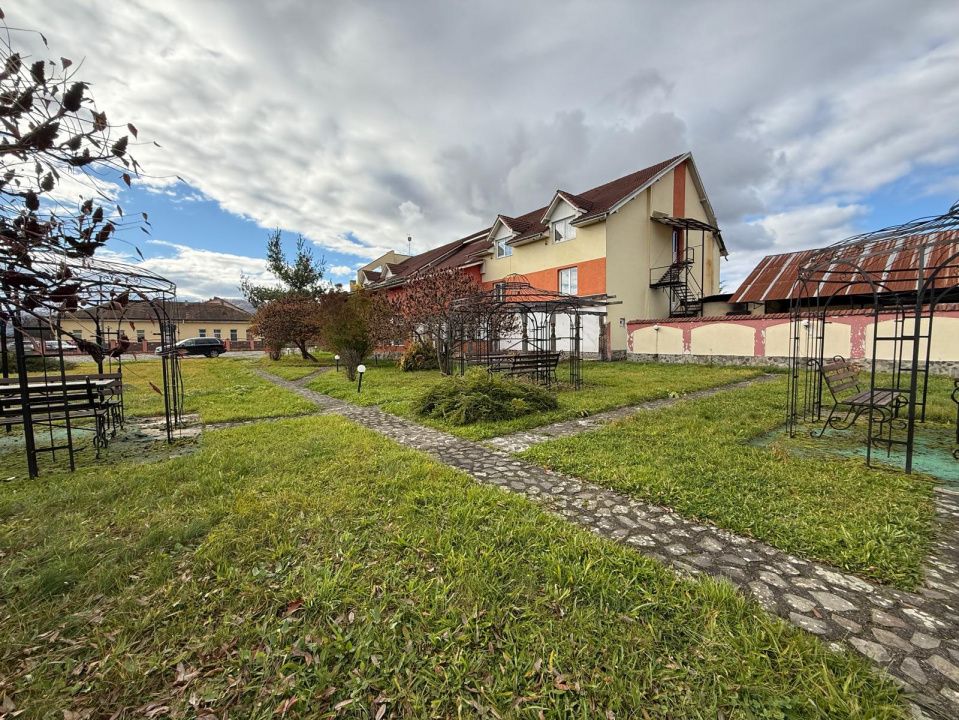 Hotel / pensiune cu 25 camere de vânzare în Sighetu Marmației – fotografia 44 din 51