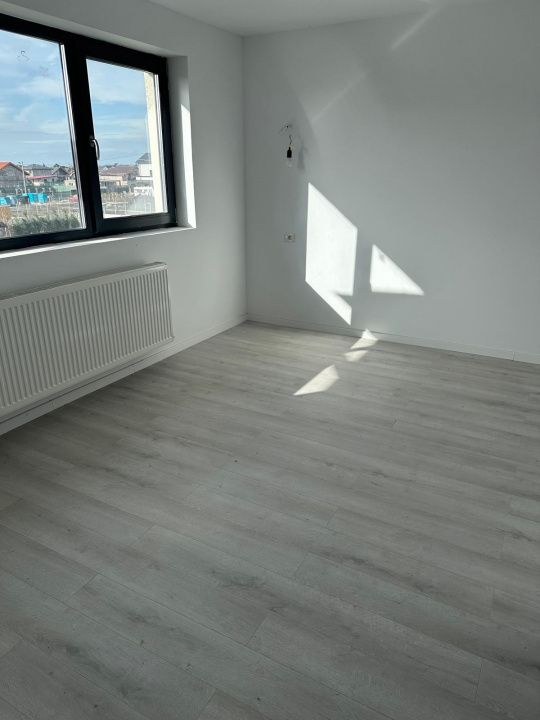 Casă cu 4 camere de vânzare în Exterior Vest, Tunari – fotografia 11 din 24