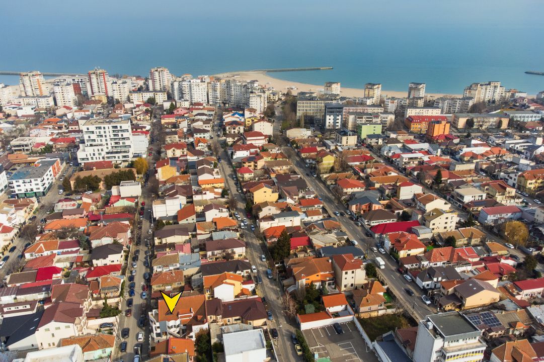 Casă cu 11 camere de vânzare în Faleza Nord, Constanța – fotografia 2 din 31