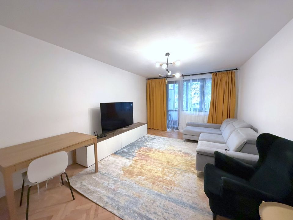 Apartament cu 4 camere de închiriat în Titan, București – fotografia 1 din 20