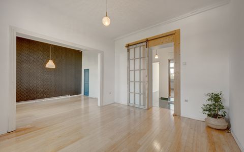 Apartament cu 3 camere de vânzare în Eminescu, București