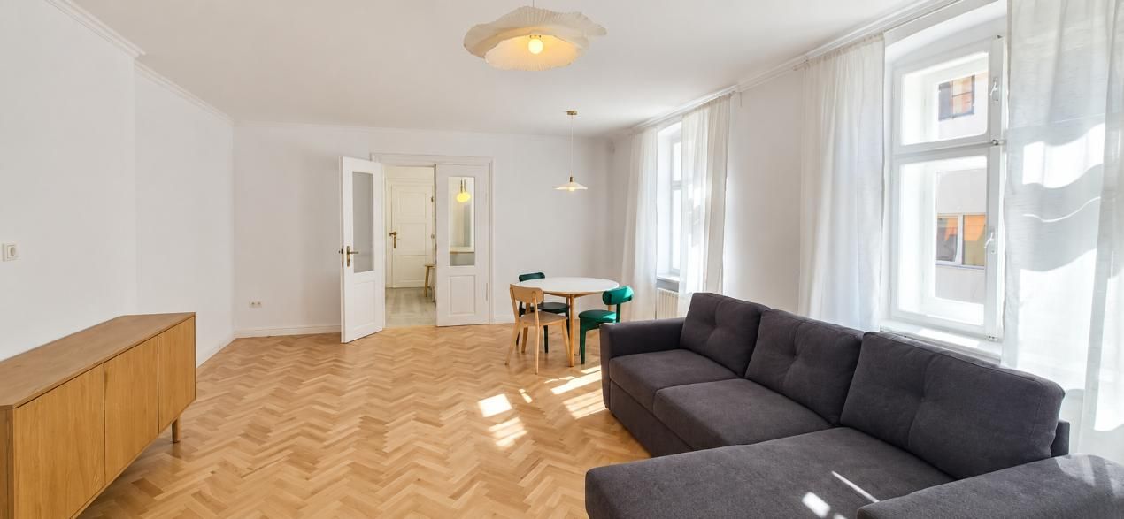 Apartament cu 2 camere de închiriat în Central, Brașov – fotografia 7 din 14