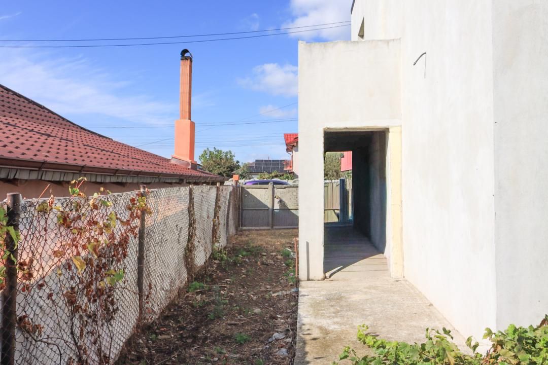 Spațiu comercial cu 3 camere de vânzare în Central, Tamadau Mare – fotografia 17 din 24