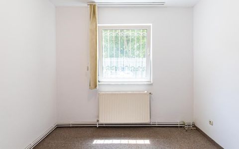 Spațiu de birouri cu 2 camere de închiriat în Scriitorilor, Brașov