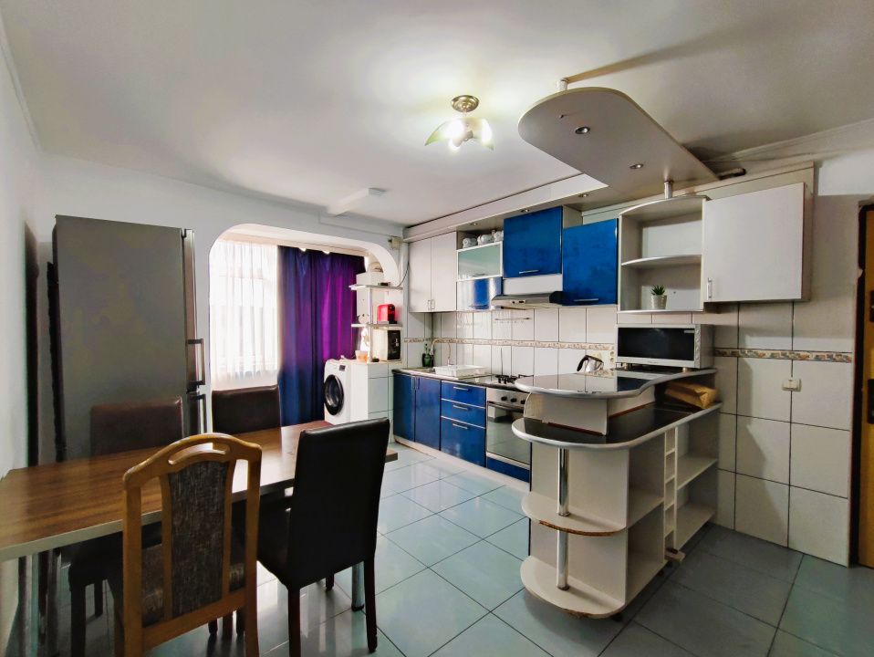 Apartament cu 3 camere de închiriat în Centru, Constanța – fotografia 14 din 16
