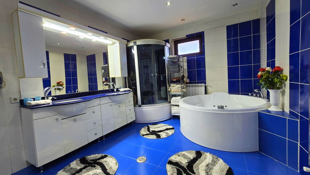 Casă cu 8 camere de vânzare în Central, Afumați – fotografia 66 din 91