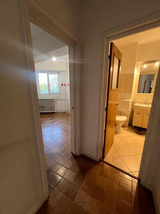 Apartament cu 2 camere de vânzare în Unirii, București – fotografia 25 din 27