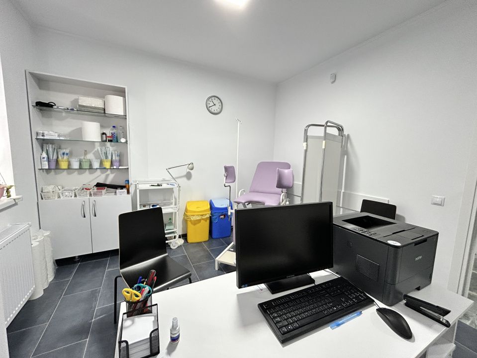 Spațiu comercial cu 16 camere de vânzare în Central, Corbeanca – fotografia 16 din 20