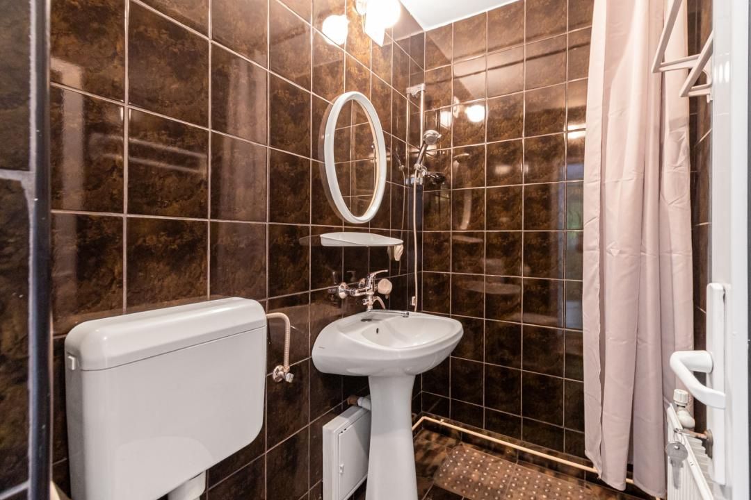 Spațiu de birouri cu 2 camere de închiriat în Scriitorilor, Brașov – fotografia 8 din 10