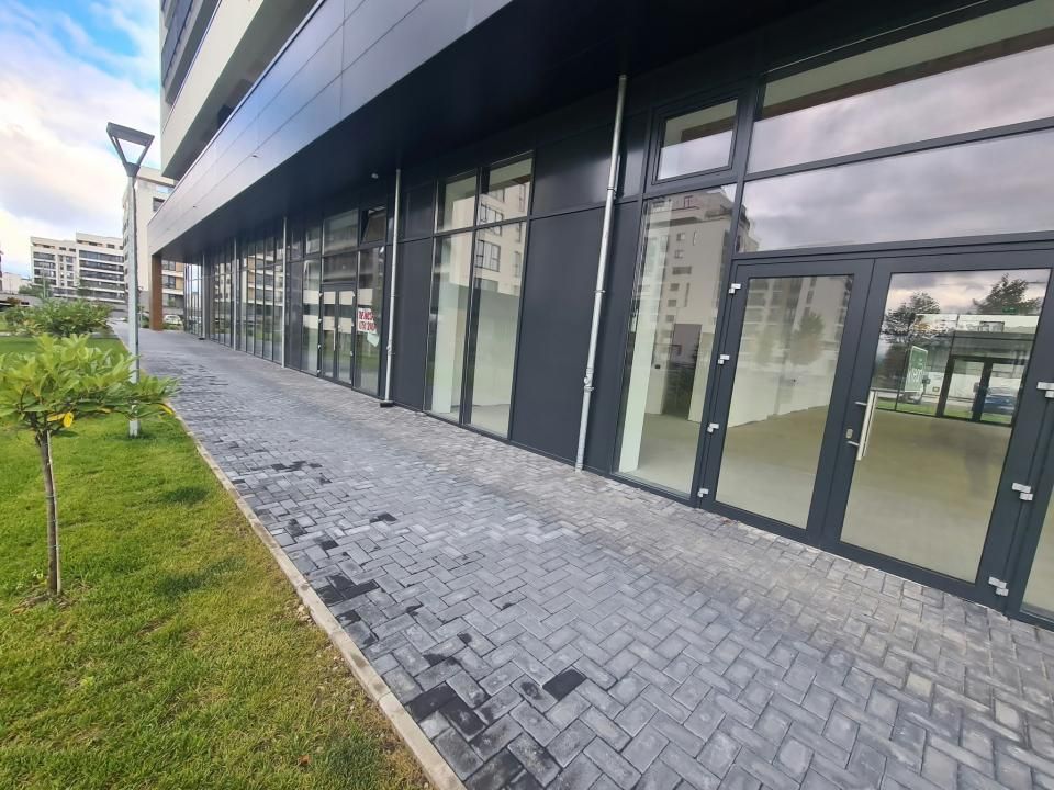 Spațiu comercial cu 1 cameră de închiriat în Tractorul, Brașov – fotografia 7 din 13