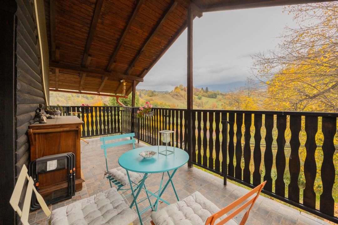 Casă cu 7 camere de vânzare în Central, Bran – fotografia 21 din 38
