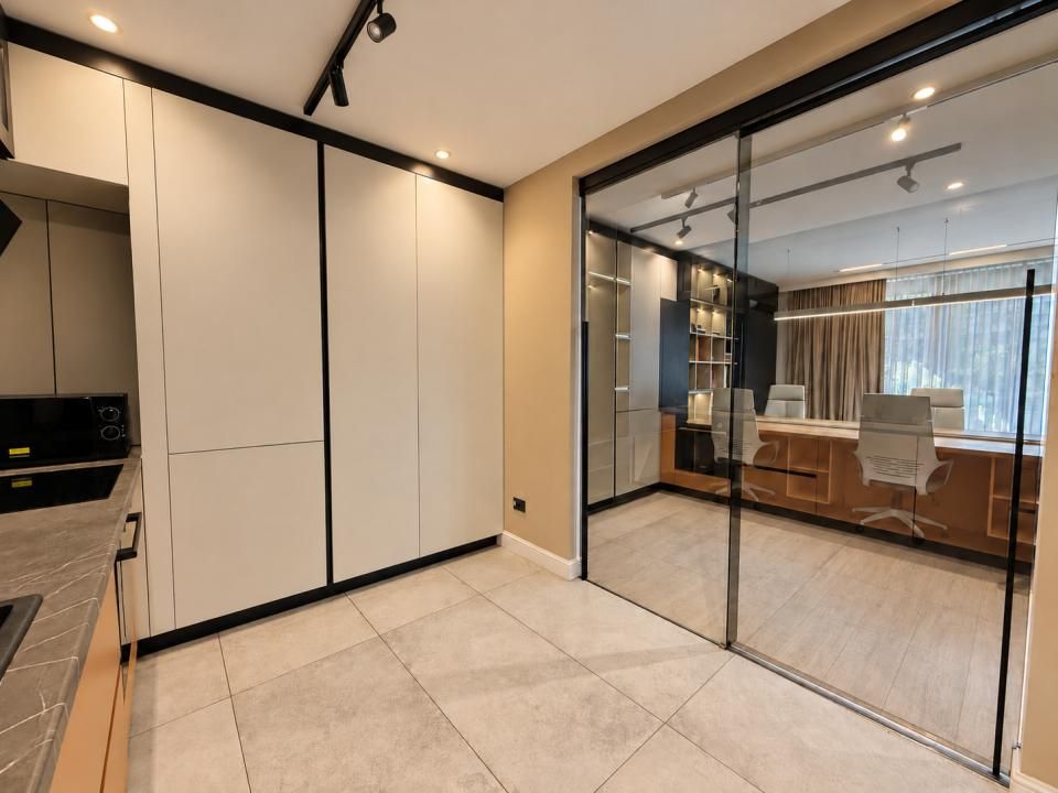 Spațiu de birouri cu 3 camere de închiriat în Barbu Vacarescu, București – fotografia 12 din 20