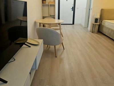 Garsonieră cu 1 cameră de vânzare în Nord, Mamaia-Sat – fotografia 5 din 14