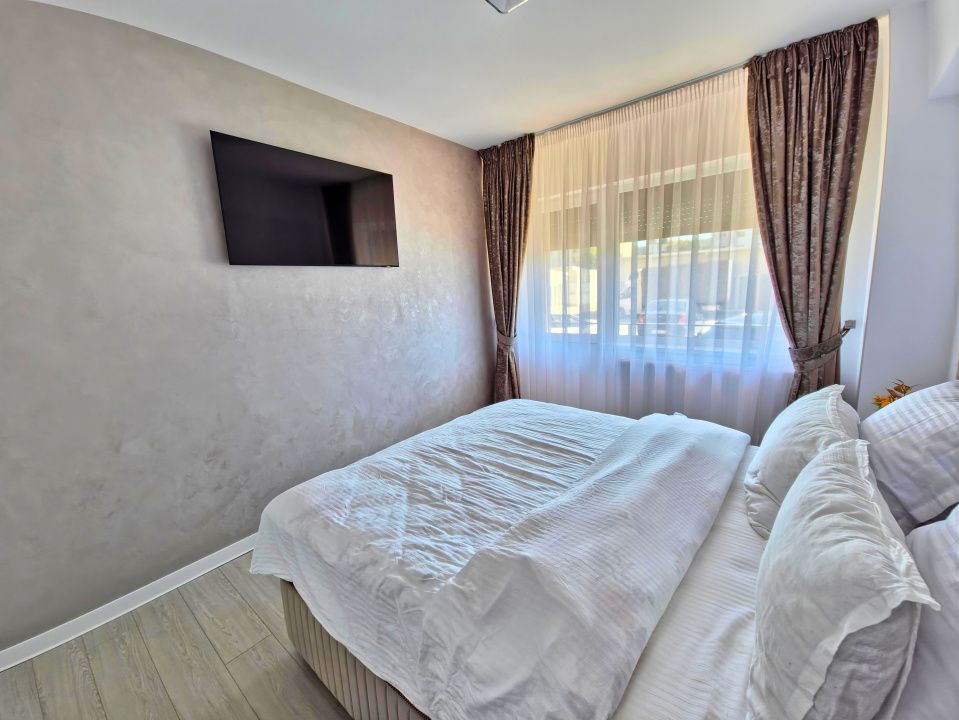 Apartament cu 3 camere de închiriat în Ferdinand-CPL, Râmnicu Vâlcea – fotografia 11 din 14
