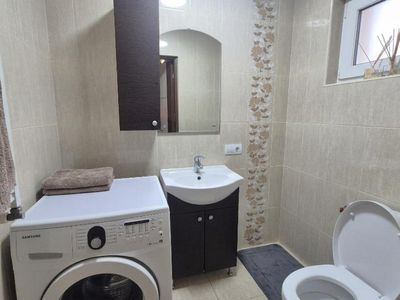 Casă cu 3 camere de vânzare în Trivale, Pitești – fotografia 3 din 7
