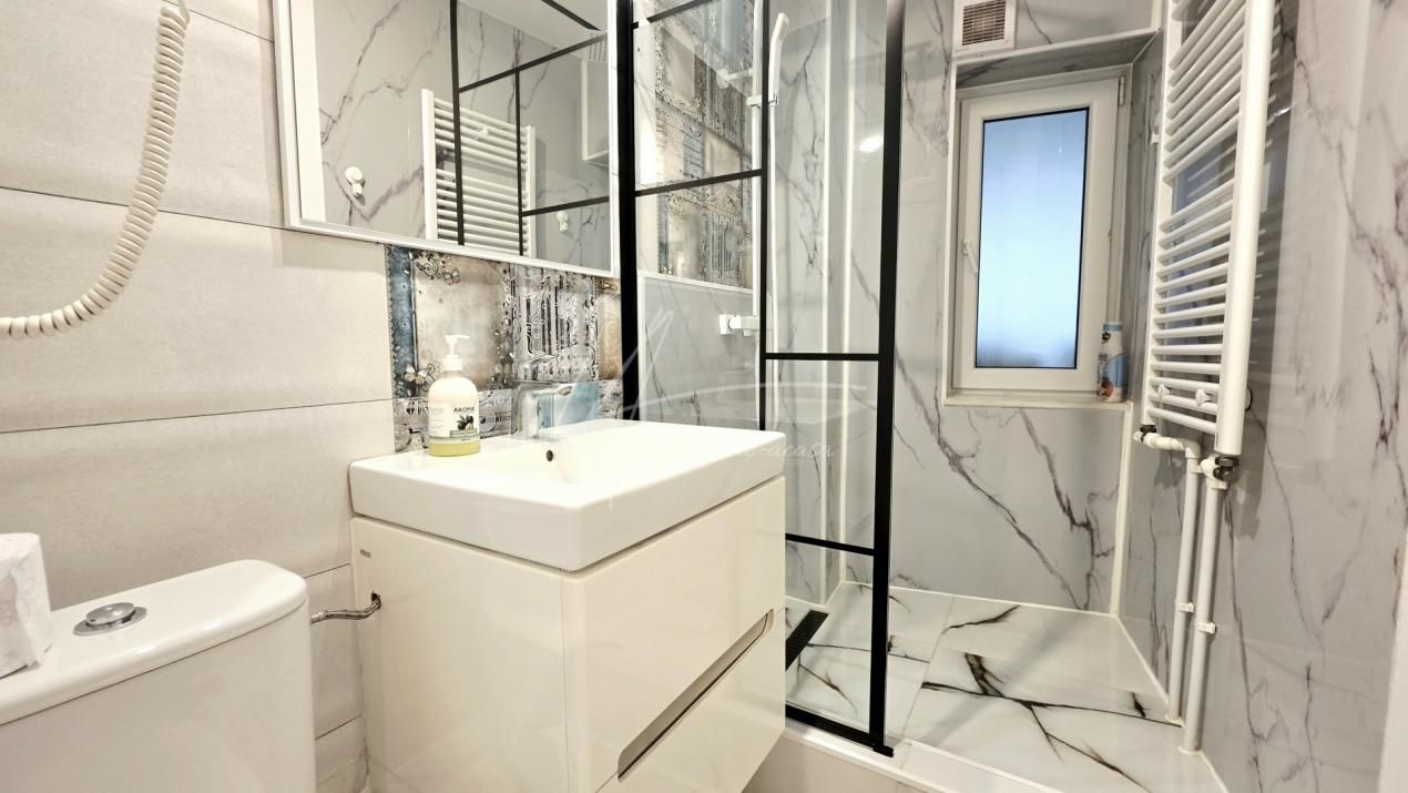 Apartament cu 3 camere de vânzare în Unirii, București – fotografia 47 din 60