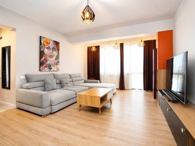 Apartament cu 2 camere de vânzare în Aviației, București – fotografia 3 din 16