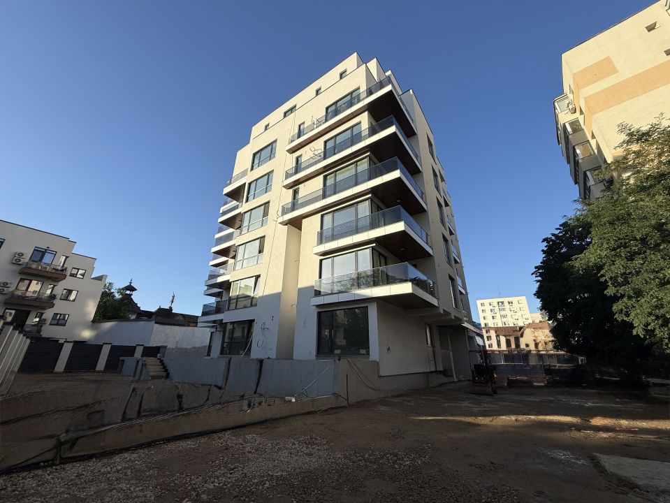Apartament cu 3 camere de vânzare în Mosilor, București – fotografia 1 din 12