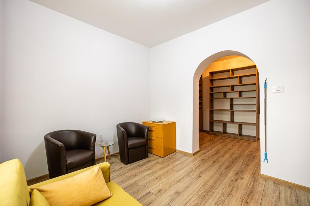 Casă cu 4 camere de vânzare în Central, Dumbrăvița – fotografia 15 din 40