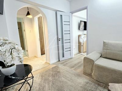 Apartament cu 3 camere de vânzare în Unirii, București – fotografia 2 din 60