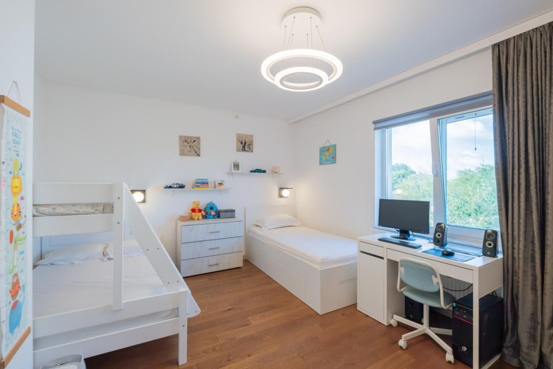 Casă cu 3 camere de vânzare în Nord, Mamaia-Sat – fotografia 9 din 20
