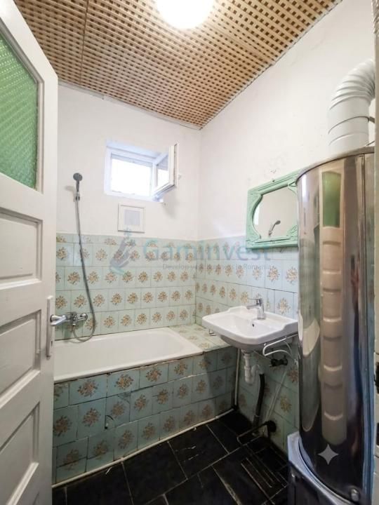 Casă cu 3 camere de vânzare în Central, Tileagd – fotografia 8 din 12