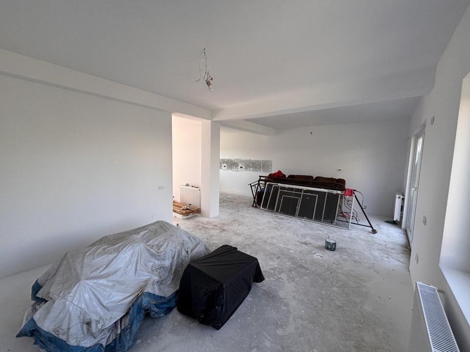 Casă cu 3 camere de vânzare în Sud, Berceni – fotografia 5 din 12