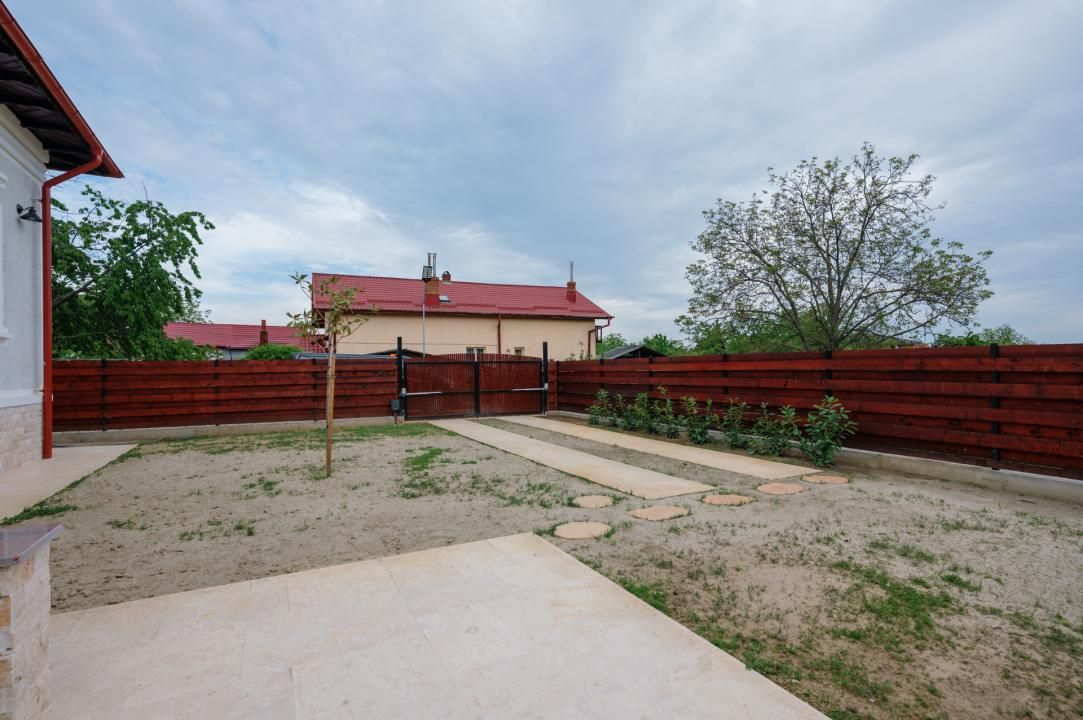 Casă cu 4 camere de vânzare în Central, Ștefănești – fotografia 23 din 64